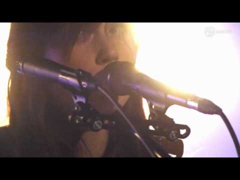 LADYLIKE LILY - prickling / Young POP #31-2