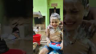 Download lagu mama bachao Yr to try ut hg gu #comedy #funny #cutebaby mp3 Download lagu mama bachao Yr to try ut hg gu #comedy #funny #cutebaby mp3