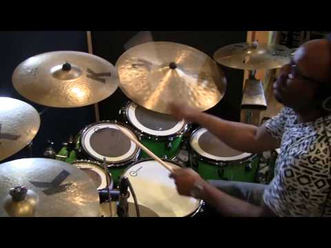 Dante Fire --Demonstrates Aquarian Drumheads