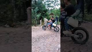 Download lagu klx gas poll bawa anak #trendingshorts #automobile #motoroffroad #fypyoutube mp3