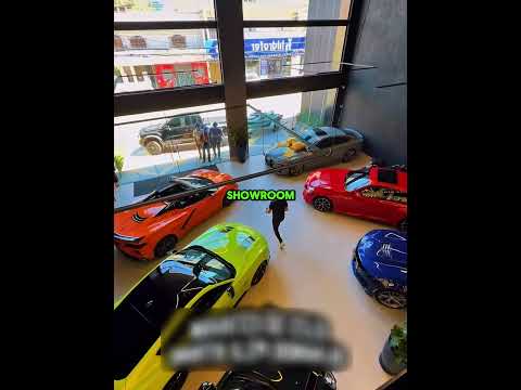 Melihat Mobil Sport dari Balik Kaca, Mereka Tak Menyangka Akan Mendapat Kejutan Ini