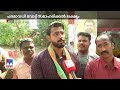 ചവറയില്‍ പ്രചാരണത്തിരക്കില്‍ വിവേക�