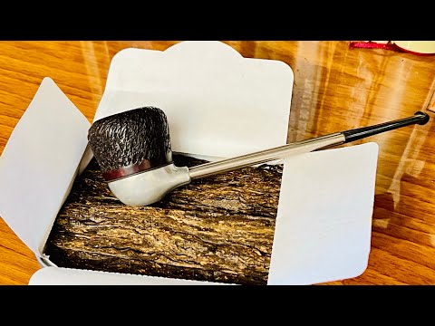 Samuel Gawith Bothy flake and Peterson’s 300 series