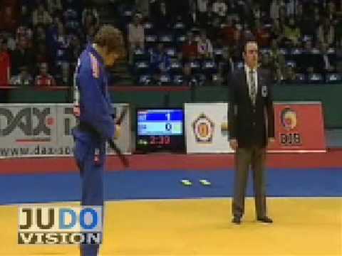 JUDO 2009 Grand Prix Hamburg: Peter Scharinger (AUT) - Nick Delpopolo (USA)
