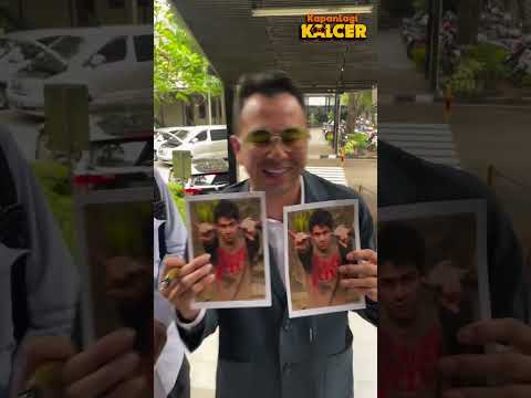 Nodong Raffi Ahmad Tanda Tanganin Foto Jadulnya #kapanlagifotojadul