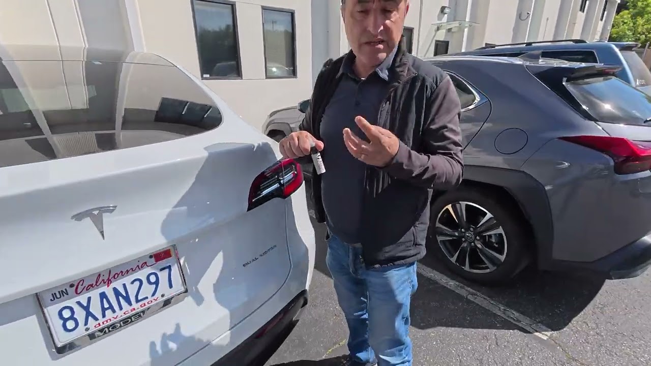 Царапина есть - царапина нет. Ацитон животворящий!!!