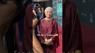 La esposa de Carlos Vives graba a su suegra en el homenaje de los Latin GRAMMY al cantante