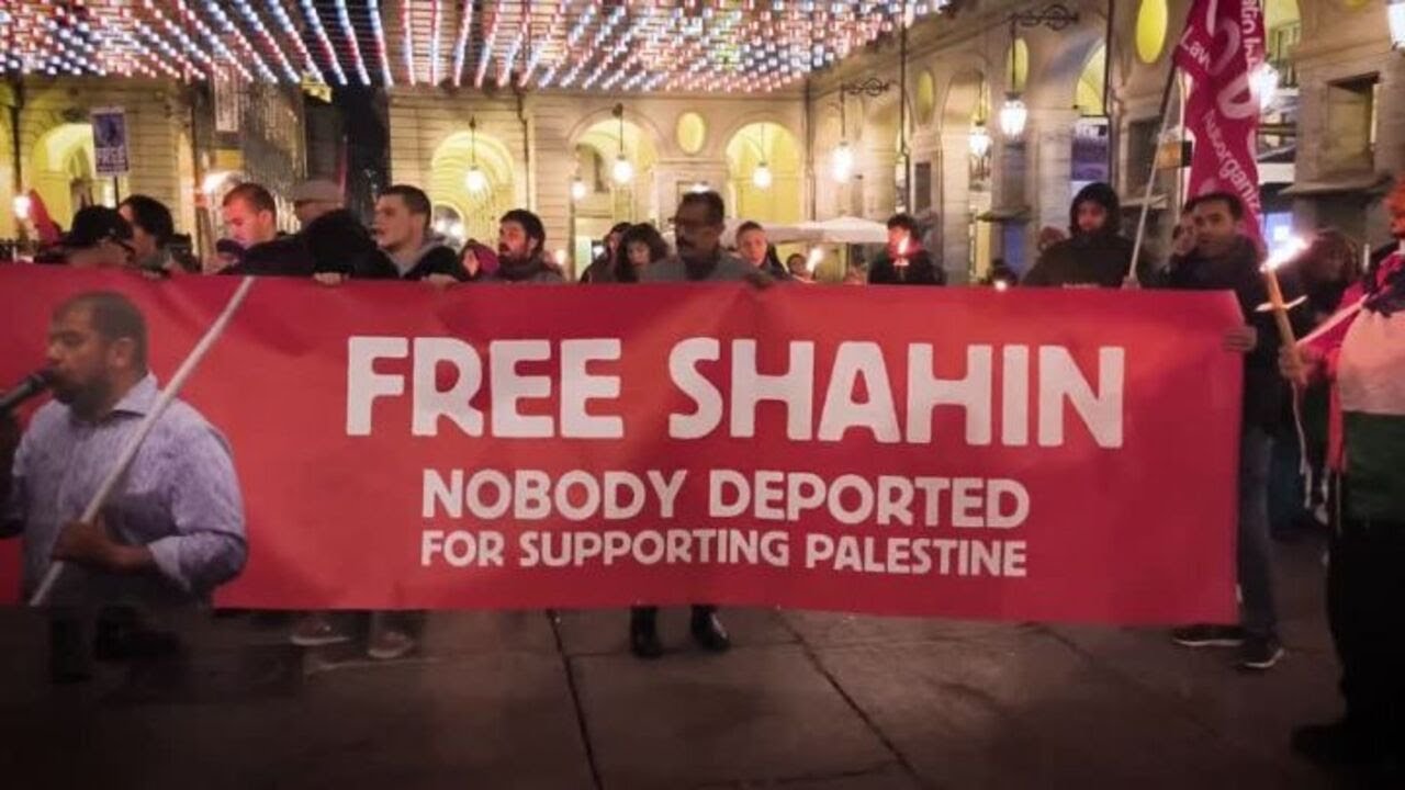 Torino, presidio con fiaccolata per la liberazione dell'imam Shahin