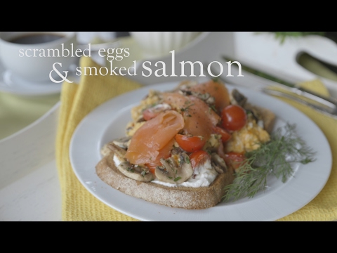 Slimming World Syn-free scrambled eggs and smoked salmon recipe - FREE