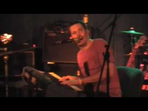 Aiming For Sunday - Man In The Moon (Live)