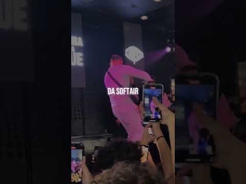 Tony Effe - Carrara (Feat. Simba La Rue)