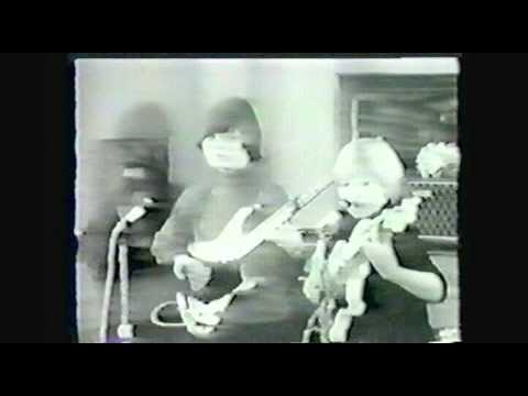 The Demons 'Hippie Hippie Shake' LIVE.