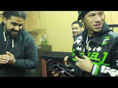 Meeting With Swipey Vlog #DjOfficialTv #MassWoodz #2cars #Waka #Savage