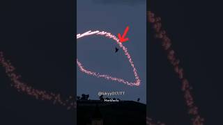 Download lagu This Indian soldier operates an anti-aircraft machine #soldier mp3