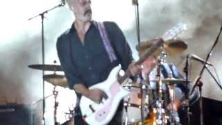 Triggerfinger - On My Knees (Live) Pivo in cvetje 2014