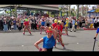 NO LIMIT! 街頭慶典｜日本環球影城｜USJ狂熱慶典讓整個園區嗨翻天！ 衝進全新的街頭秀吧！