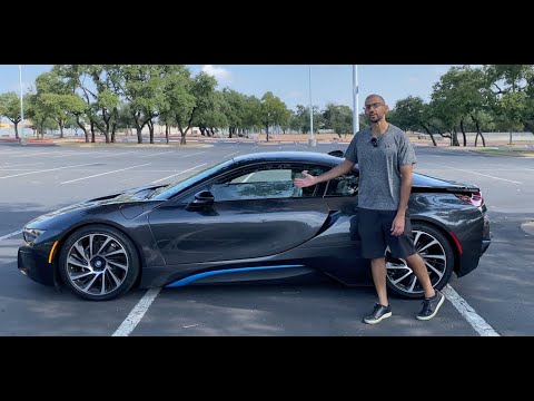 Here’s Why The BMW i8 Flopped