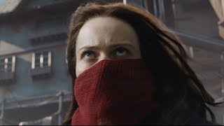 Video trailer för Mortal Engines - Hester Shaw Featurette (HD)