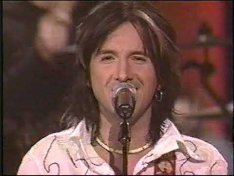 Les respectables et Emily Bégin - Amalgame  ( LIVE  2003 )