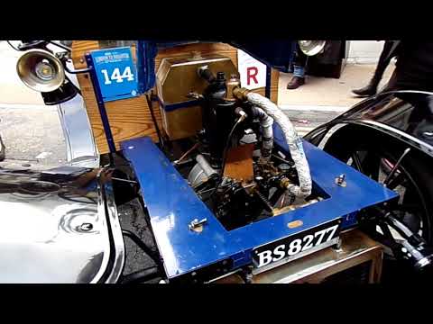 Thumbnail for 1903 De Dion Bouton With Engine Running At The Regent Street Car Show.Sat 6th Nov 2021 by Car