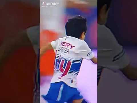 Miguelito corriendo en la cancha ⚽⚽😘