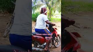 Download lagu Nenek ketawa lucu #shrots #lucu #viral #nenekketawalucu mp3 Download lagu Nenek ketawa lucu #shrots #lucu #viral #nenekketawalucu mp3