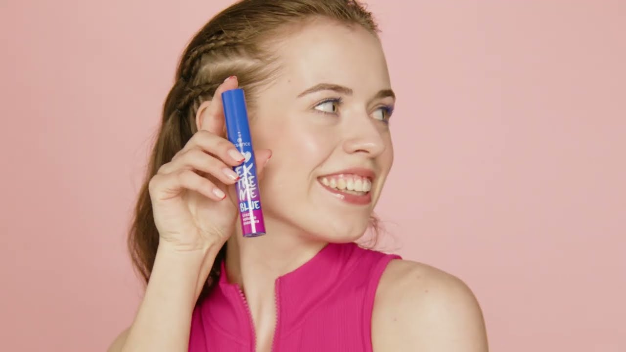 I LOVE EXTREME BLUE crazy volume mascara I LOVE EXTREME BLUE crazy volume mascara