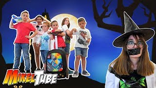 Download lagu Vamos al cole de YouTubers con nuestras Mochilas con ruedas Roller mp3