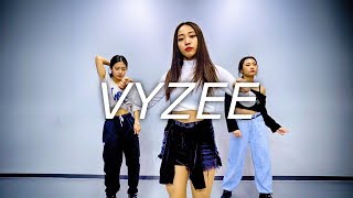SOPHIE - VYZEE | AMY PARK  choreography