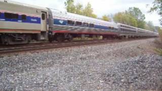 preview picture of video 'Amtrak Train 48 at Centerport, NY 10-04-08'