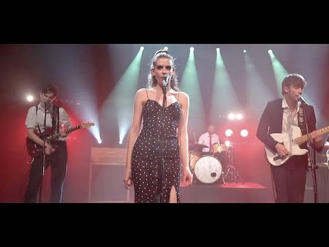 The Rockettes wedding band Scotland performing Burnin Love