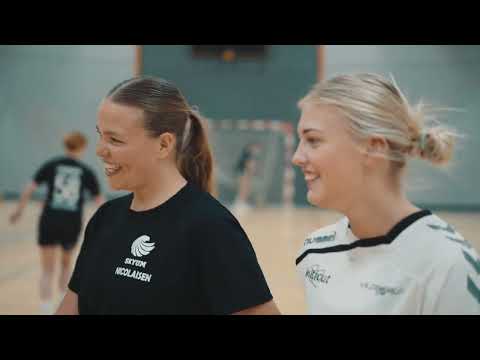 Om håndbolden på Skyum...