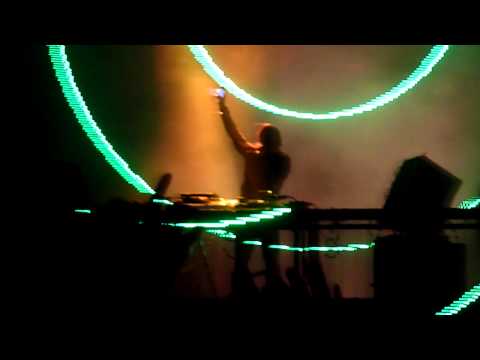 David Guetta @ Creamfields 2011 (HD)