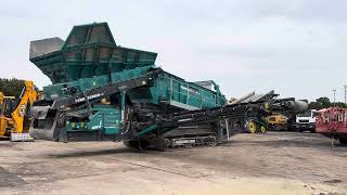 Crible vibrant Powerscreen Warrior 2400 à vendre - Image 4 | Machineryline ML Crible vibrant Powerscreen Warrior 2400 | Image 4 - Machineryline