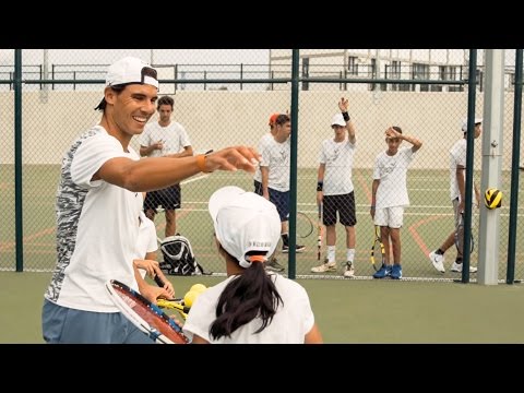 Maria Mateaș este elevă la Academia lui Rafa NADAL din Mallorca, unde s-a mutat cu familia, iar rezultatele sale anticipează o carieră frumoasă