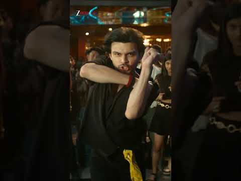 Tum Kya Jaano, Haye Kasam Se, Aashiq Toota Hai Kitni Dafaa (Song)