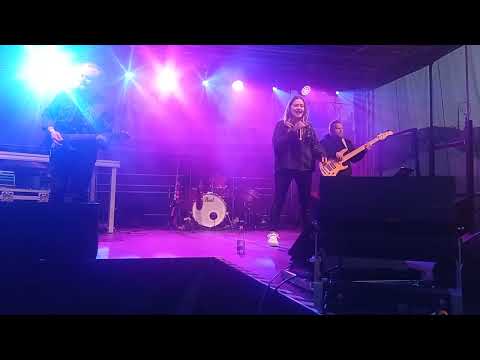 Julia Tkacz - Love on the Brain (Częstochowa 16.04.2023) „Podaj Łapę”