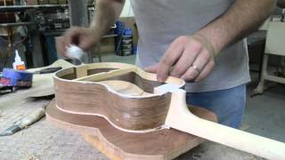 Portugalské cavaquinho APC 100 MT