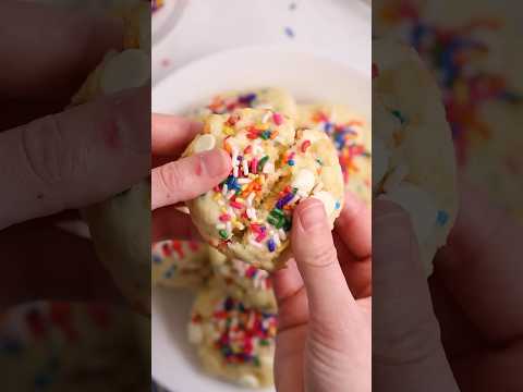 Funfetti Cookies! #funfetti  #dessertrecipe #baking #cookies #funfetticake