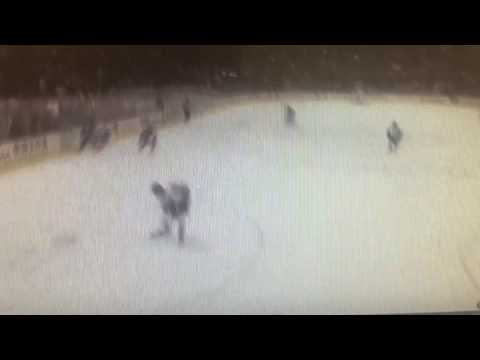 Nathan mackinnon's unreal ot goal vs team sweden 21 septembre 2016