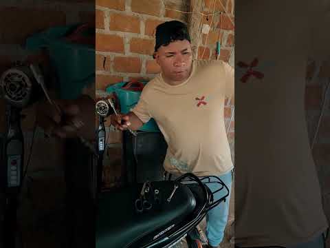 la moto tiene un ruido  #humor #shortvideo #comedia