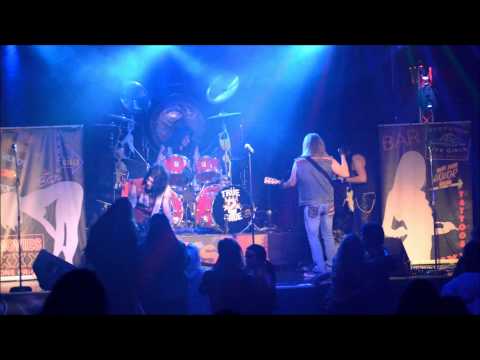 MOTLEY CRÜE TRIBUTE BAND with Steve Morgan