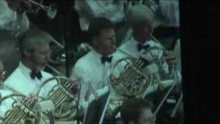 John Williams conducts live "The Adventures of Mutt" theme