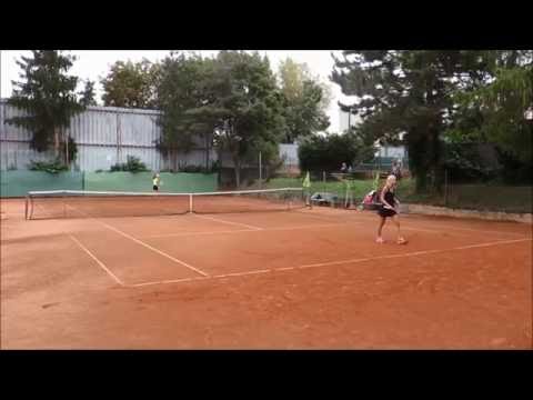 CZARNIK, Paulina (POL) - KOBERLINGOVA, Veronika (SVK) 62,63 Brno 2016