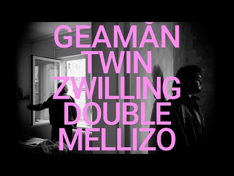 Brown-Eyes White Boy - Zwilling