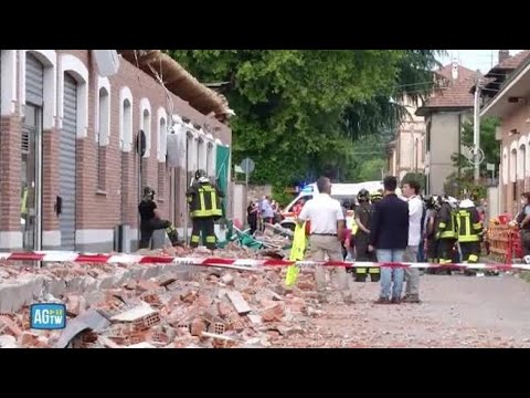 Crolla un tetto ad Albizzate, muoiono madre e due figli