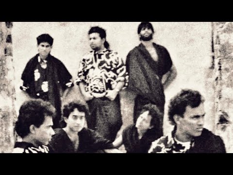 Boodee and the Woozees cover of David Bowie's Heroes in 1989 on ITN longer version