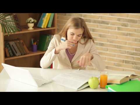 ¿Cómo usar las hojas de reclamaciones? - Domestica tu Economía, de Cetelem España