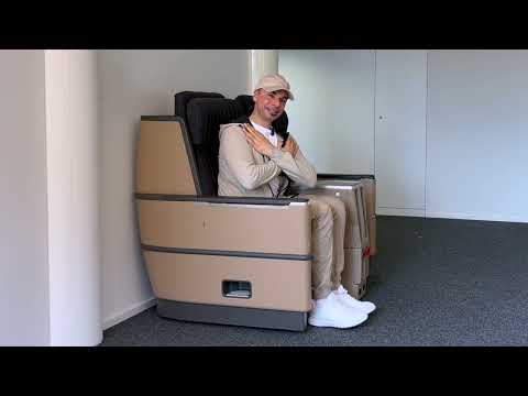 Fitness Workout für im Flugzeug.