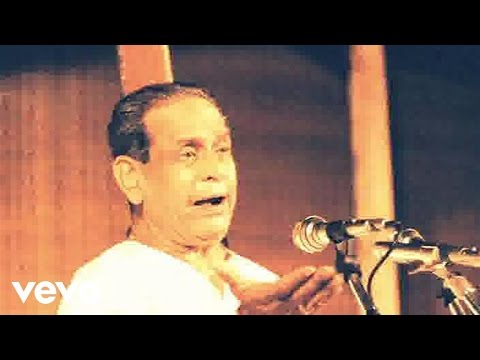Pt. Bhimsen Joshi - Bhajan (Tum Meri Rakho Laaj Hari (Pseudo Video))